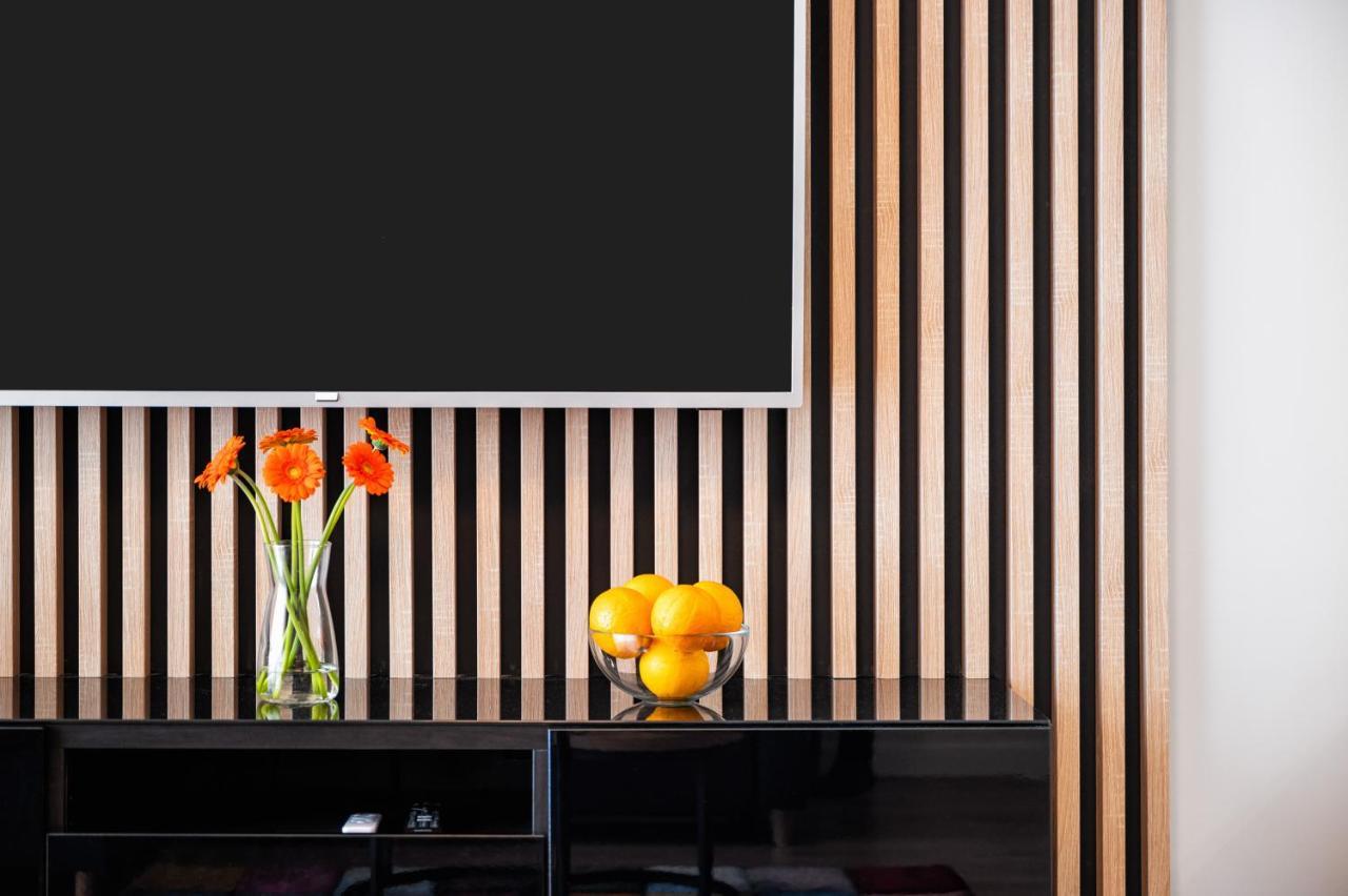 Old Town Apartment Angielska Grobla غدانسك المظهر الخارجي الصورة
