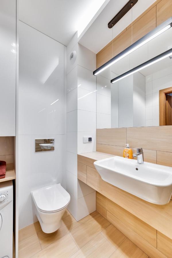 Old Town Apartment Angielska Grobla غدانسك المظهر الخارجي الصورة