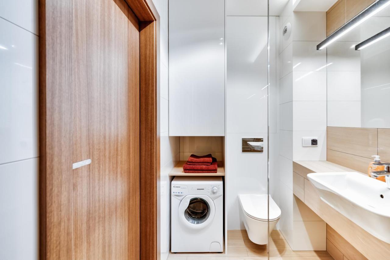 Old Town Apartment Angielska Grobla غدانسك المظهر الخارجي الصورة